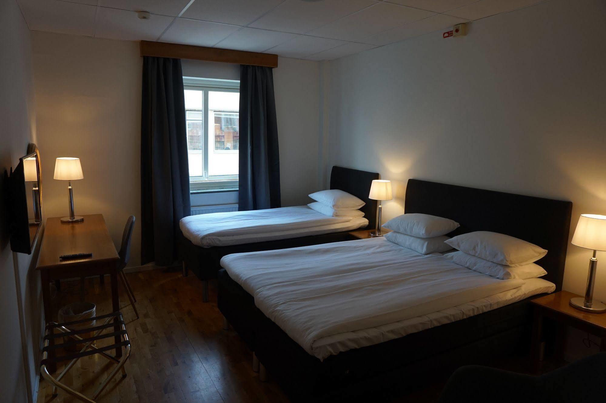 Hotell Siesta Karlskrona Bagian luar foto